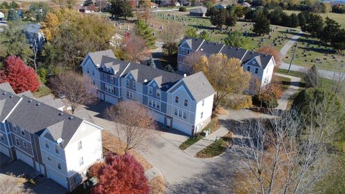 1131 Cornerstone Ln, Pleasant Hill, IA, 50327-8916 | Card Image