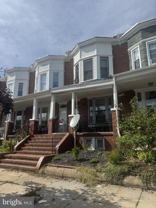 426 E 28th Street, BALTIMORE, MD, 21218 | Card Image