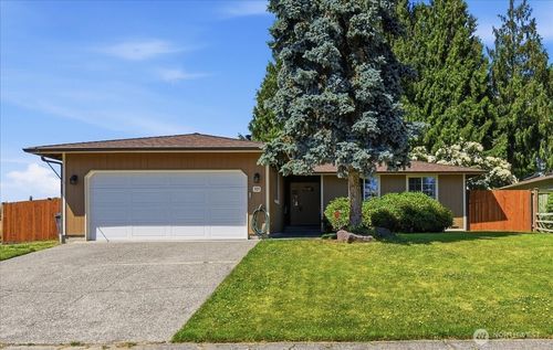 101 Paradise Pkwy, Granite Falls, WA, 98252-8449 | Card Image