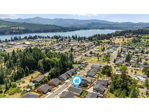 421 E 4th St, Lowell, OR, 97452-0029 | Card Image
