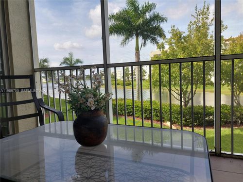 apt-202-10710 Nw 66th St, Doral, FL, 33178-4552 | Card Image