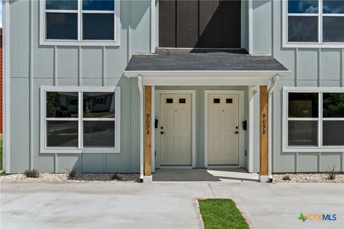 909 A S 2nd Street, Temple, TX, 76504 | Card Image