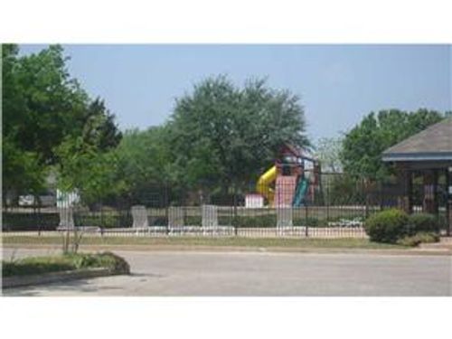 1610 Parkwood Dr, Leander, TX, 78641-8635 | Card Image