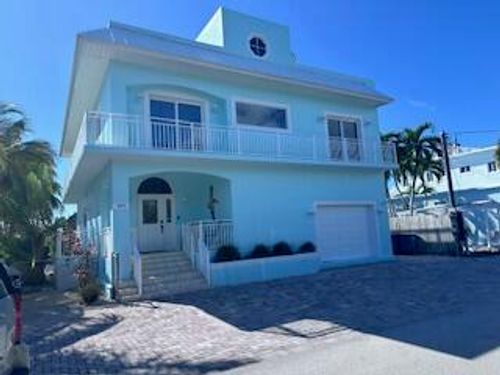 103 Starfish Ln, Tavernier, FL, 33070-2816 | Card Image