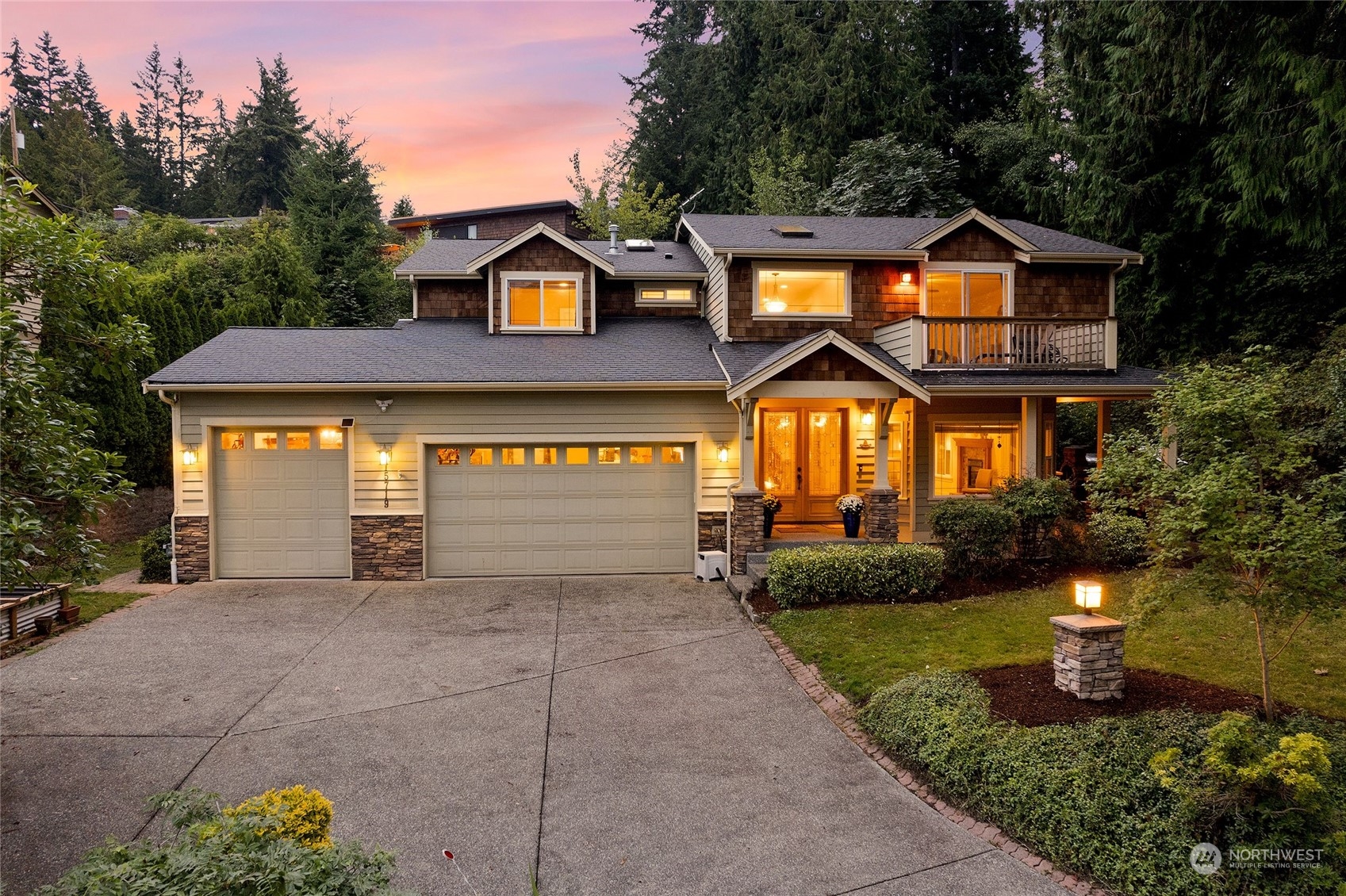 72nd Ave, Edmonds, WA 98026