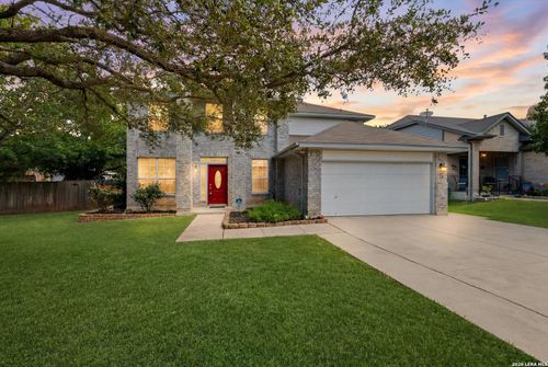 132 Springtree Bnd, Cibolo, TX, 78108-3261 | Card Image