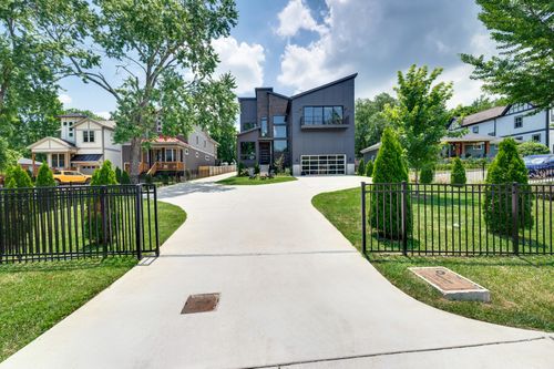 2328 Carter Ave, Nashville, TN, 37206-1498 | Card Image