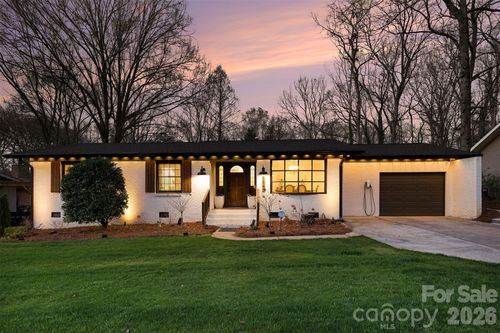 5841 Donegal Dr, Charlotte, NC, 28212-6716 | Card Image