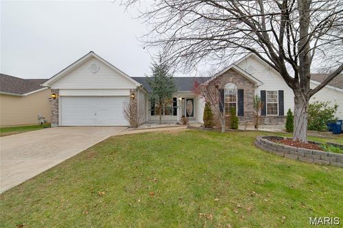 3515 Eagles Hill Rdg, Saint Charles, MO, 63303-6483 | Card Image