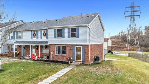 147 Meadow Gap Dr, Monroeville, PA, 15146-4590 | Card Image