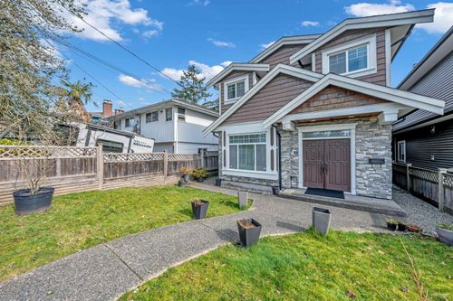 7788 Hedley Ave, Burnaby, BC, V5E2R3 | Card Image