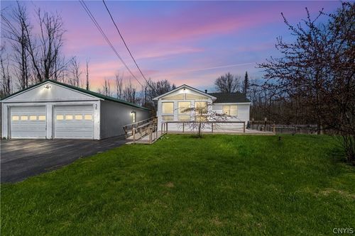 56 Hurlbut Rd, Mexico, NY, 13114-4256 | Card Image