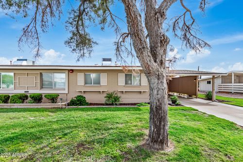 10535 W Clair Dr, Sun City, AZ, 85351-4446 | Card Image