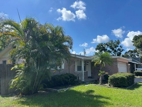 6617 27th Way N, ST PETERSBURG, FL, 33702-6325 | Card Image