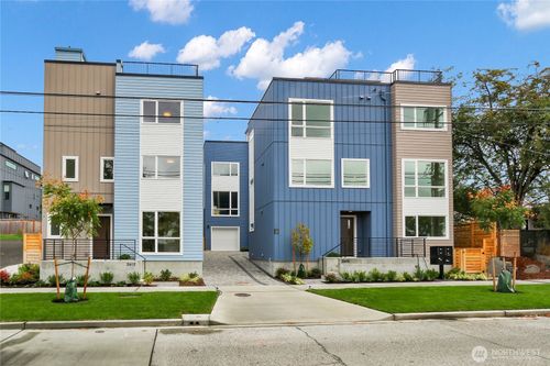 2610 Nw 62nd St, Seattle, WA, 98107-2451 | Card Image