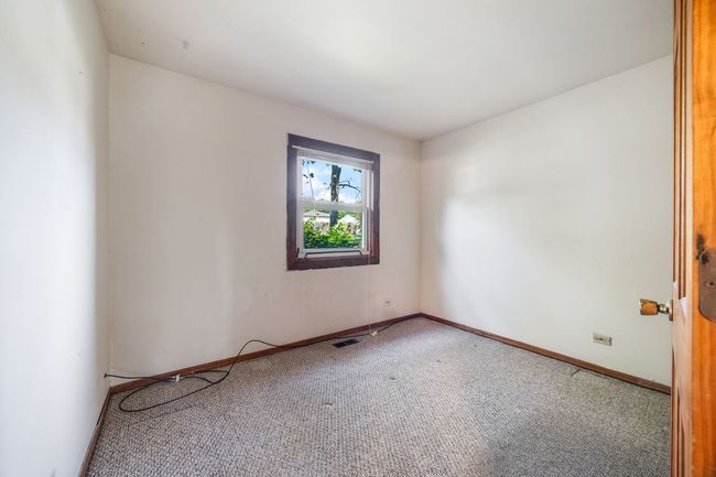 17433 Appletree Dr, House other with 3 bedrooms, 1 bathrooms and 6 parking in Hazel Crest IL | Image 20