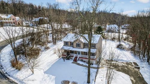 6 Jill Marie Cir, Wallkill, NY, 12589-3939 | Card Image