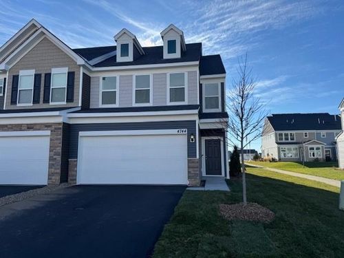 4744 Airlake Curv, Woodbury, MN, 55129-7603 | Card Image