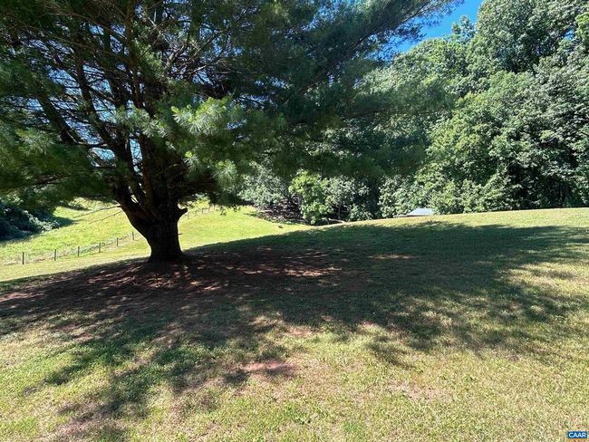 5205 W Hoover Rd, House other with 4 bedrooms, 4 bathrooms and null parking in REVA VA | Image 19