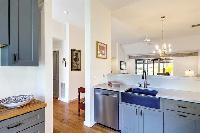 3 Pendleton Pl, Condo with 2 bedrooms, 2 bathrooms and 2 parking in Narragansett RI | Image 16