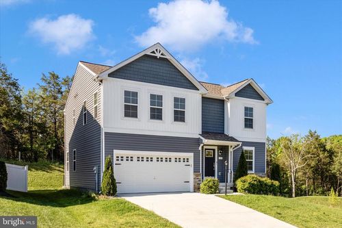 12 Belmont Pl, FALLING WATERS, WV, 25419-1758 | Card Image