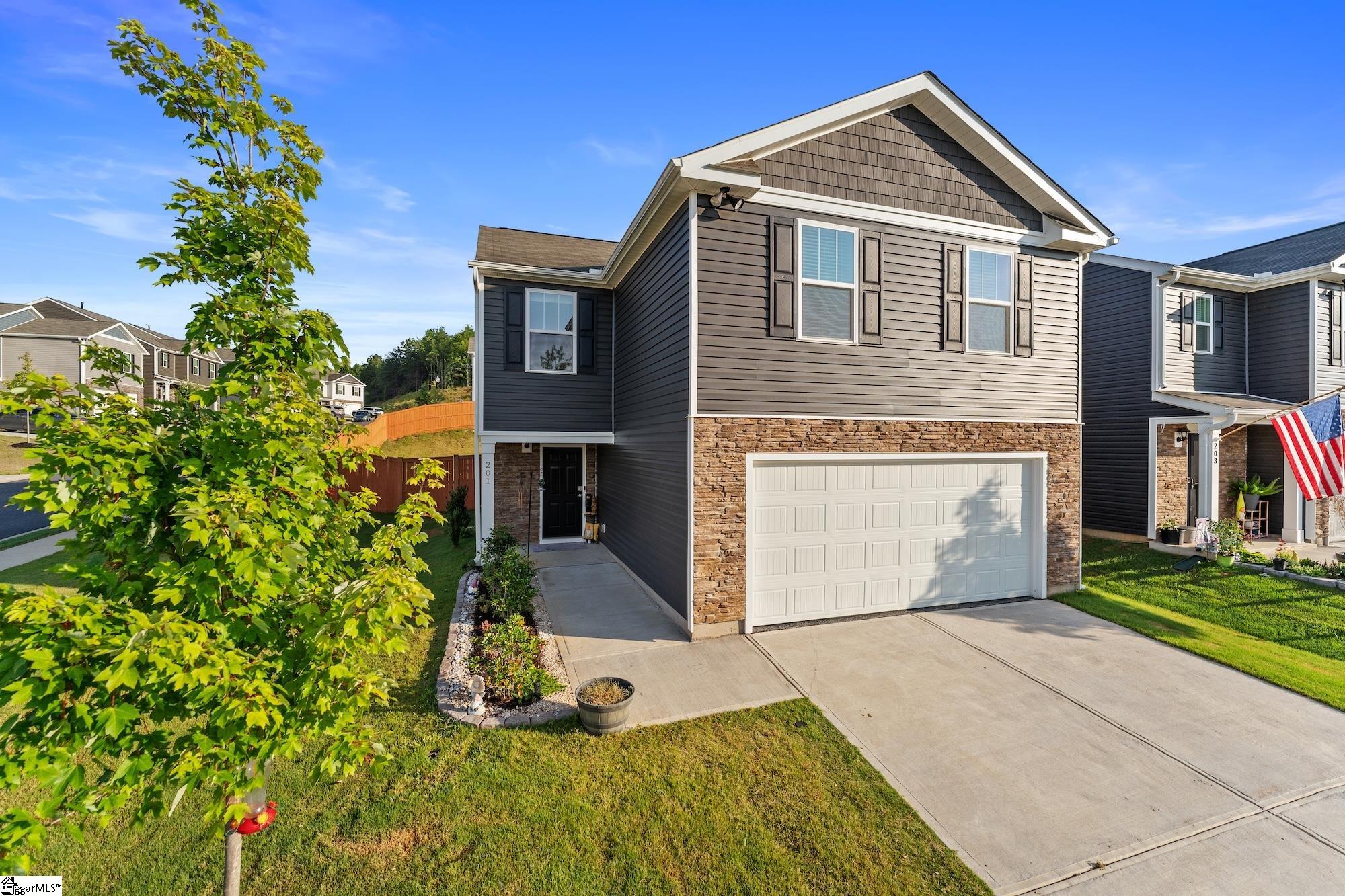Residential in Easley