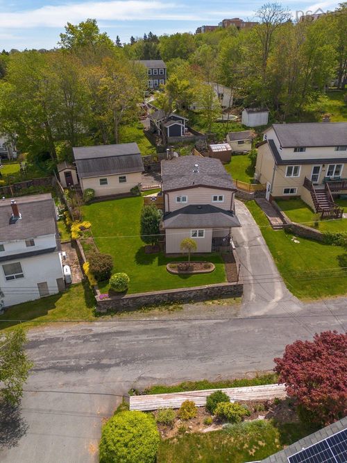 88 Armada Dr, Halifax, NS, B3M1S1 | Card Image