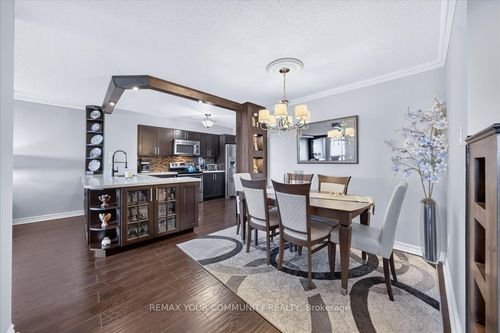 907-8501 Bayview Ave, Richmond Hill, ON, L4B3J7 | Card Image