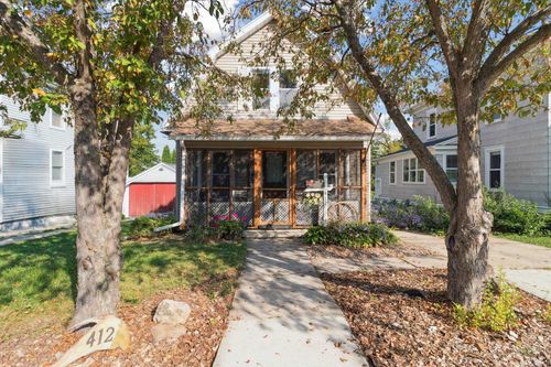 412 S Main St, Edgerton, WI, 53534-2032 | Card Image