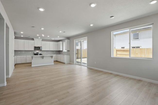 3089 Astronomer Way, House other with 5 bedrooms, 3 bathrooms and null parking in Roseville CA | Image 5