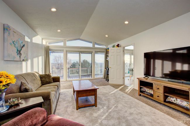 4420 N Ginzel St, House other with 4 bedrooms, 4 bathrooms and 3 parking in Boise ID | Image 17