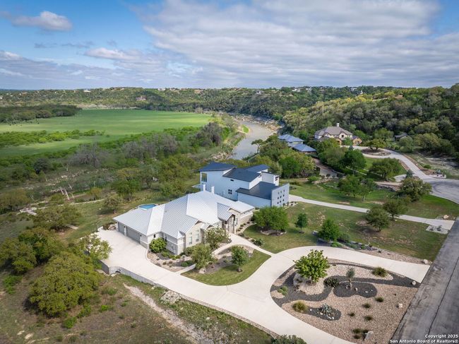 371 River Cliff Pl, House other with 4 bedrooms, 4 bathrooms and null parking in Spring Branch TX | Image 8