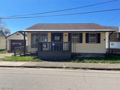234 N Bridge St, Newcomerstown, OH, 43832-1006 | Card Image