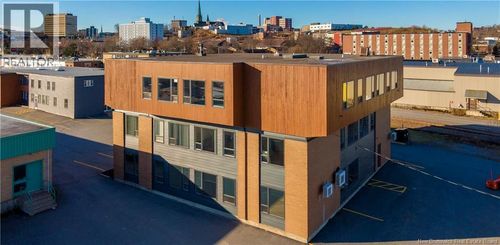 33-37 Hanover St, Saint John, NB, E2L3G1 | Card Image