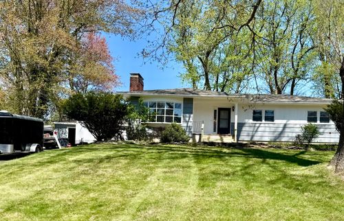 13 Brookfield Mdws, Brookfield, CT, 06804-2027 | Card Image
