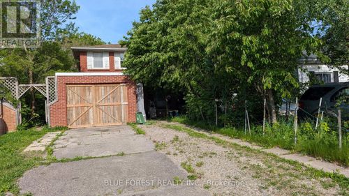 112 Marlborough Ave, London, ON, N5Z3S6 | Card Image
