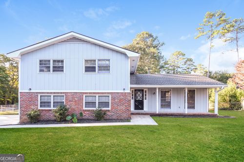 1775 Brenda Dr, Jonesboro, GA, 30236-3360 | Card Image