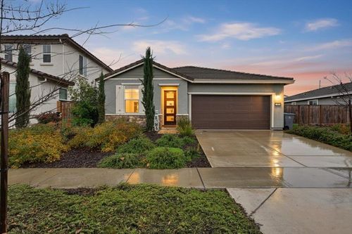 2064 Englebright Way, Plumas Lake, CA, 95961-1000 | Card Image