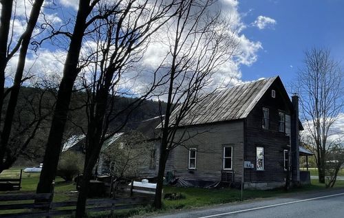 9 North Rd, Braintree, VT, 05060-8990 | Card Image