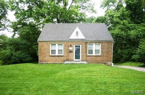 33 S Schlueter Ave, Saint Louis, MO, 63135-2241 | Card Image