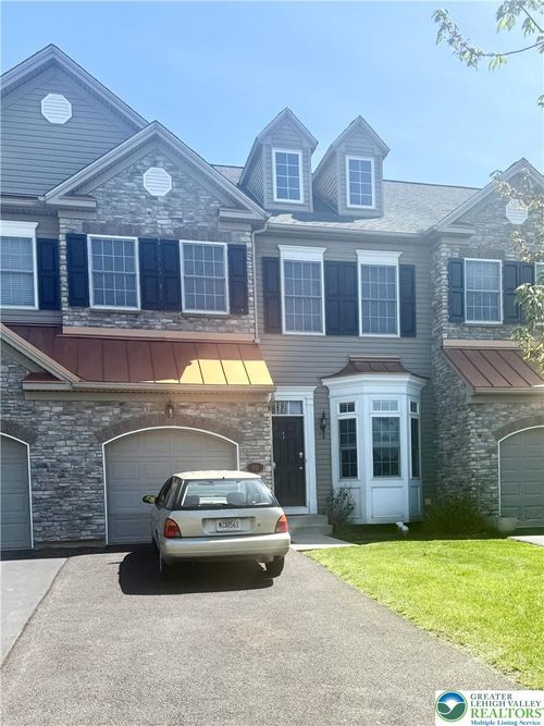50 Hillside Ct S, Easton, PA, 18045-4957 | Card Image