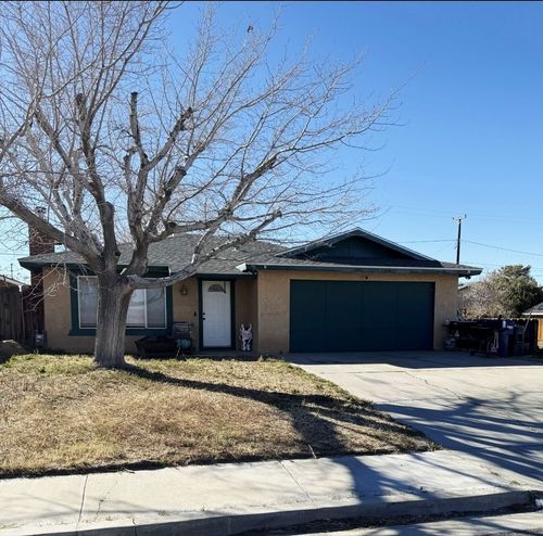 1229 Mayo St, Ridgecrest, CA, 93555-8816 | Card Image