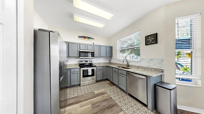 934 Grand Canyon Dr, House other with 4 bedrooms, 3 bathrooms and null parking in VALRICO FL | Image 46