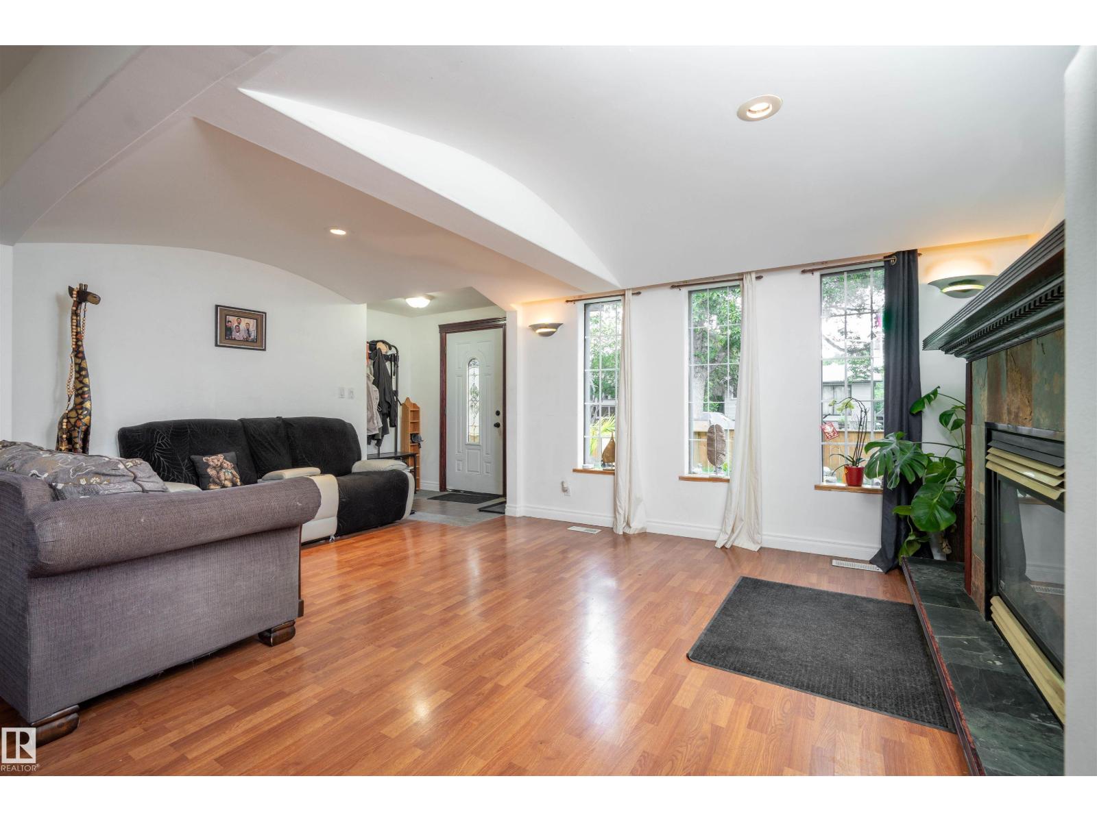 Residential in Edmonton 4