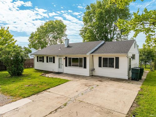 613 E Linda Layne, Muncie, IN, 47303-2046 | Card Image