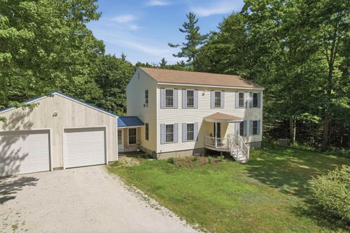 81 Stevens Hill Rd, Nottingham, NH, 03290-4802 | Card Image