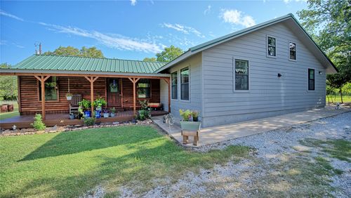543 Keyes Rd, Sunset, TX, 76270-6457 | Card Image