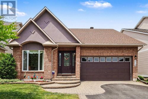 2110 Ricardo Street, Ottawa, ON, K4A4K6 | Card Image