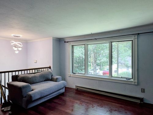 6 Saddlepath Road, Raymond, NH, 03077 | Card Image