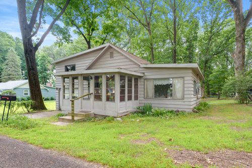 52547 Silver Saddle Dr, Grand Junction, MI, 49056-9457 | Card Image